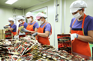 GMP認定工場で製造しています